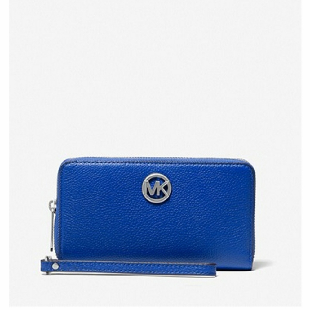 Leather Smartphone Wristlet